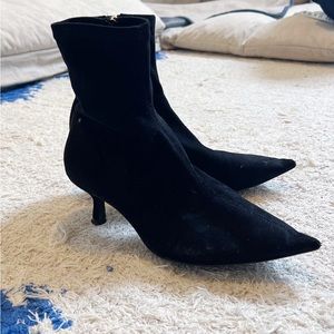 Women’s Zara ankle sock booties